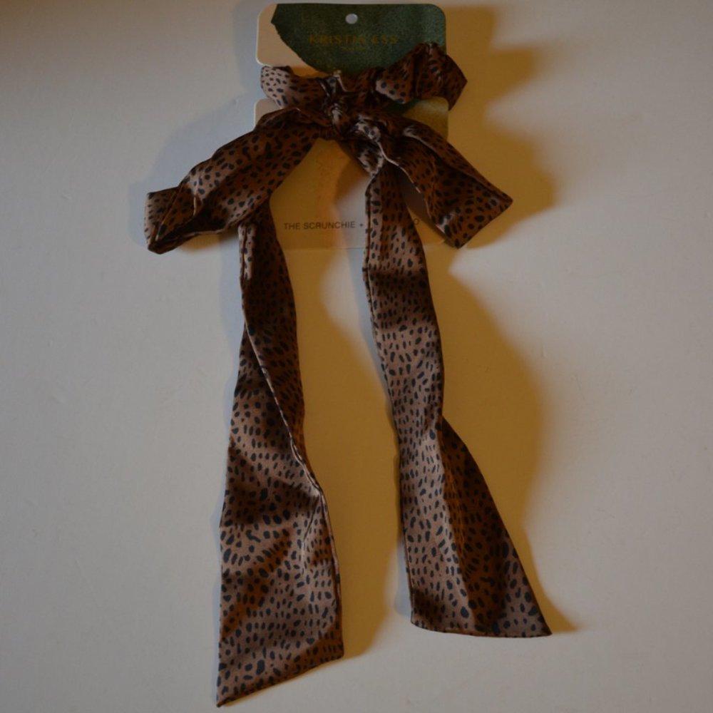 KRISTIN ESS HAIR The Scrunchie + Scarf Duo Brown Black Spots Leopard Fur Prints